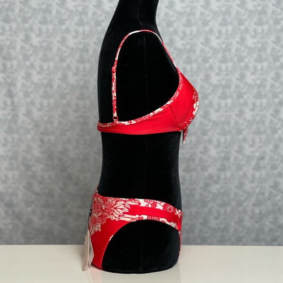 Nanette Lepore Geisha Girl 2 piece bikini set. NWT. Size small. Red (Fir) - Picture 4 of 5